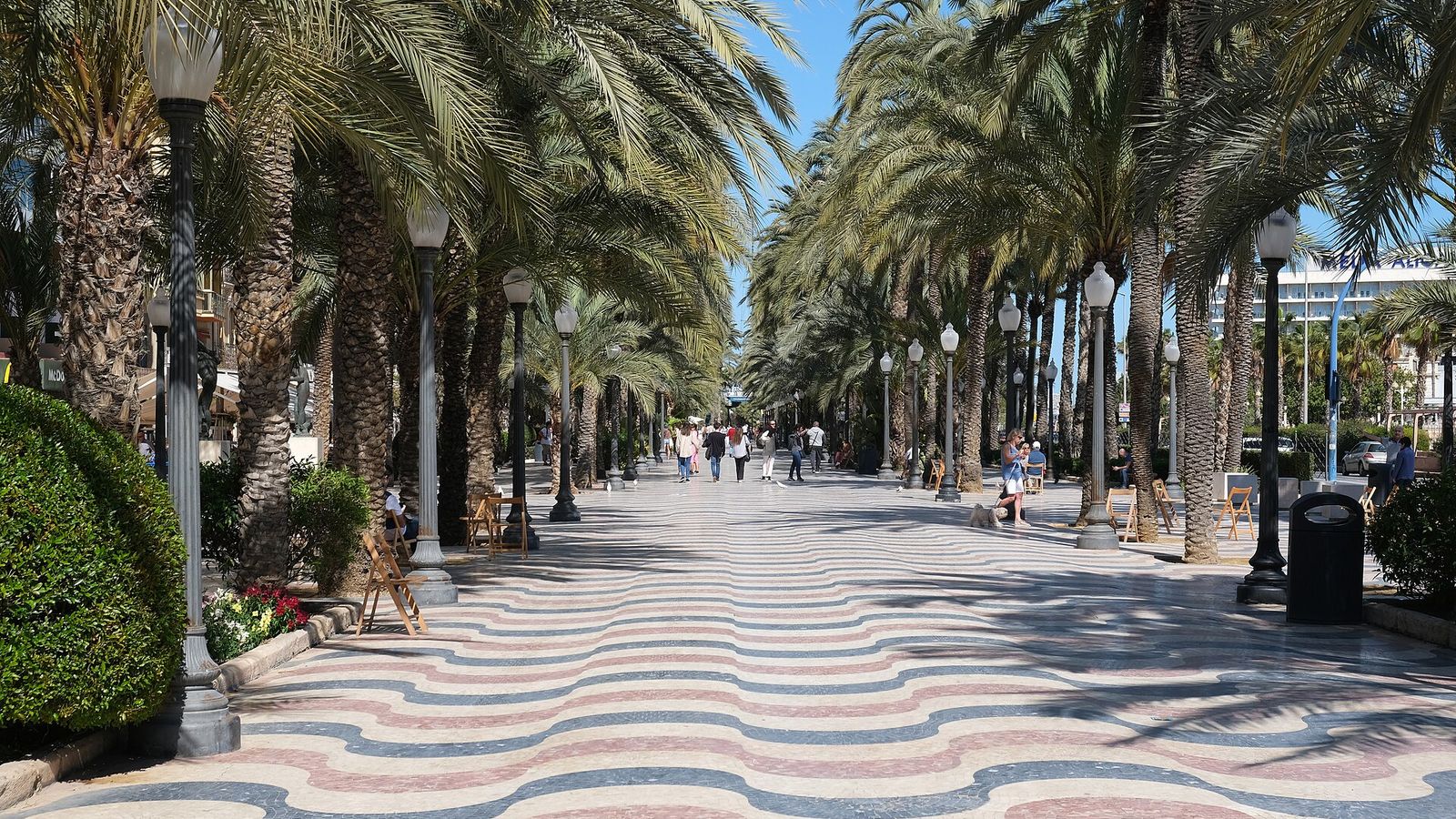 eSIM en internet in Alicante: zo blijf je online